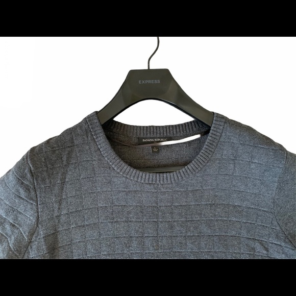 Banana Republic Grey Crew Neck Short Sleeve textured Sweater Dress - Picture 3 of 4